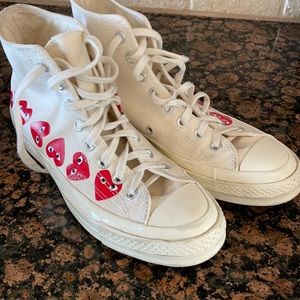CDG converse hearts, excellent condition